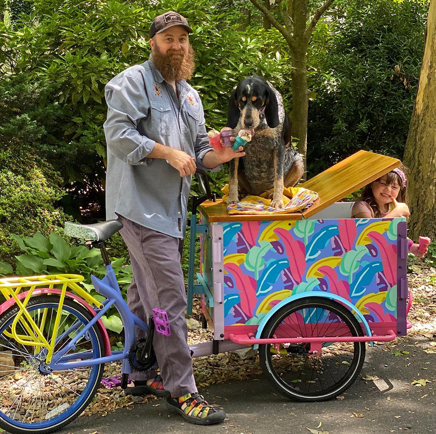Come by and get some &ldquo;Doggy Ice Cream&rdquo; tonight at @whitedogwayne  to benefit @alphabravocanine. I will be there with the new Ice Cream Cart from 5:30pm to 7:00pm! $5 donation gets your pup a cup of the &ldquo;Doggy Ice Cream&rdquo; - Flav